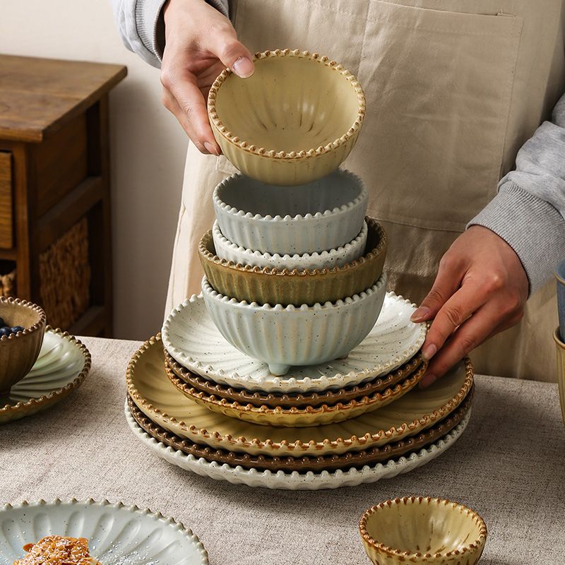 Reactive Glaze Beaded Rim Tableware Set