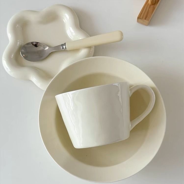 Cream-Style Creative Irregular-Shaped Tableware Set