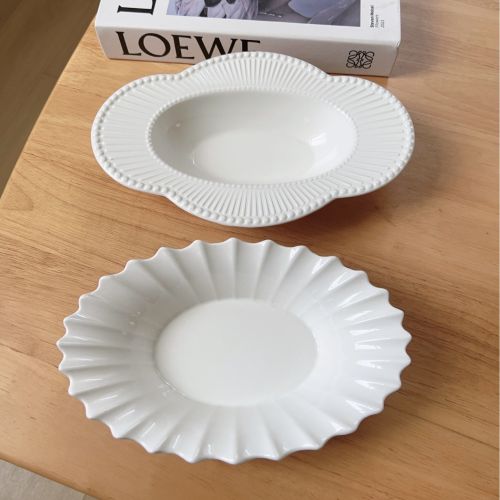 Japanese-Style Embossed Scalloped Bowl & Plate Set